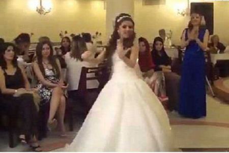  فيديو لعروس ترقص على أغنية الشيلة يحقق أكثر من 17 مليون مشاهدة