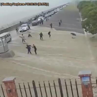 نعم، والطبيعة يمزح