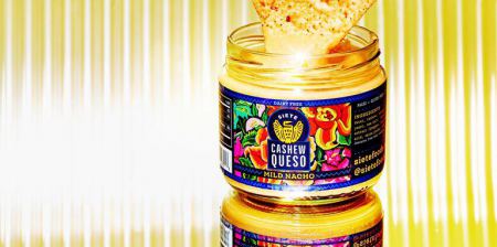 لقد جربنا أكثر من 80 علامة تجارية للجبن النباتي - إليك أفضل 15 علامة تجارية