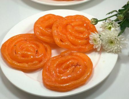 الشعور حلاوة، كيزاري جاليبي