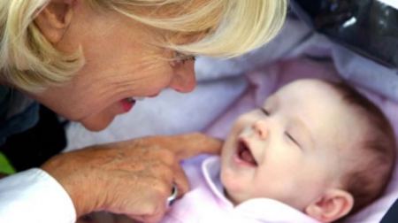 راتب شهري لكل جدة ترعى احفادها في تركيا