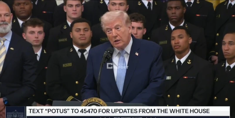 حصرياً صورة: We want to talk to them, but there is no one to talk to... Video: Trump mocks the killing of Iranian leaders and comments on their use of Russian and Chinese weapons