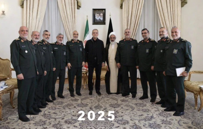 [EN] After the Israeli assassinations... who is left alive in this picture?