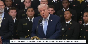 [EN] We want to talk to them, but there is no one to talk to... Video: Trump mocks the killing of Iranian leaders and comments on their use of Russian and Chinese weapons main