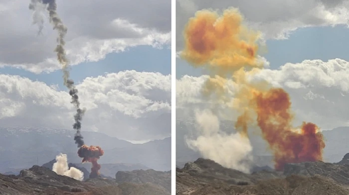 [HI] तस्वीरों में: वह क्षण जब यज़्द में भूमिगत ईरानी रिवोल्यूशनरी गार्ड बेस से मिसाइलें लॉन्च की गईं