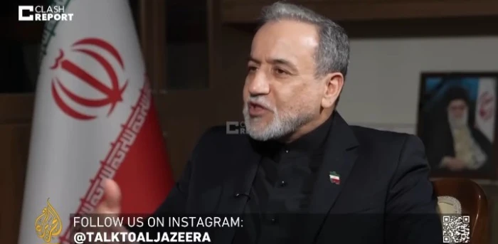 [HI] हम अपने दुश्मनों को गुजरने नहीं देंगे.. वीडियो: ईरानी विदेश मंत्री ने युद्ध के बाद होर्मुज जलडमरूमध्य से जहाजों के गुजरने के लिए तेहरान की शर्तों का खुलासा किया