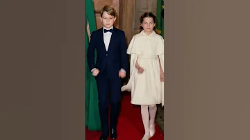 [HI] क्या खूबसूरती है! प्रिंस लुईस का मजेदार डांस ????‍♂️ #Royal_Family #Prince_Louis #Charlotte #Royal #Dance