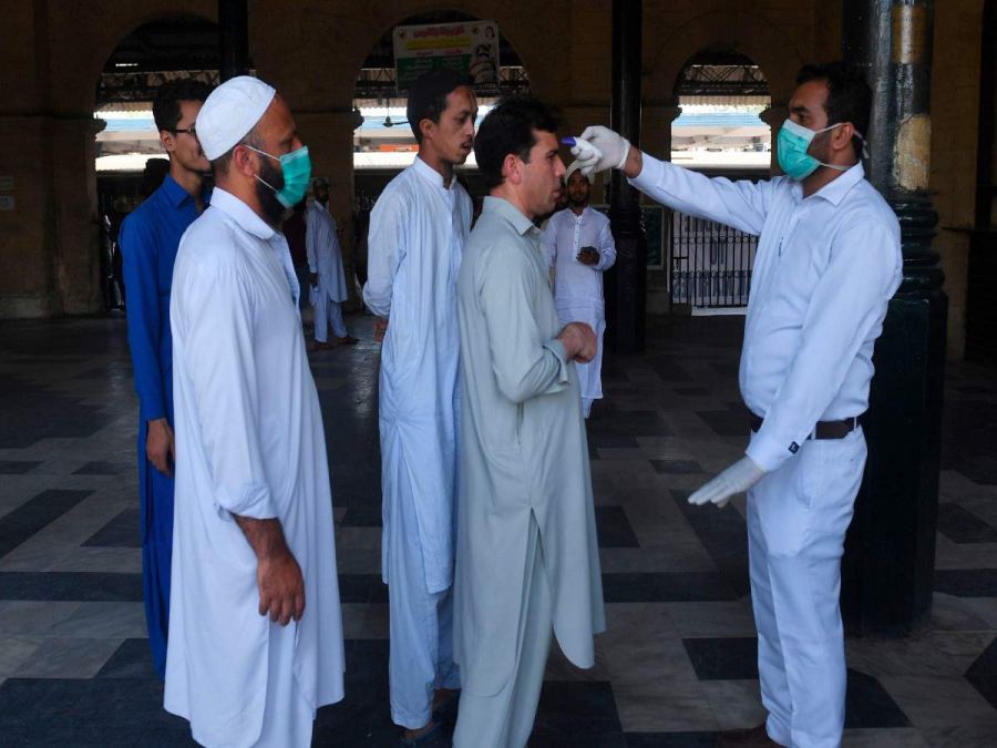 Pakistan's coronavirus tally rises to 136