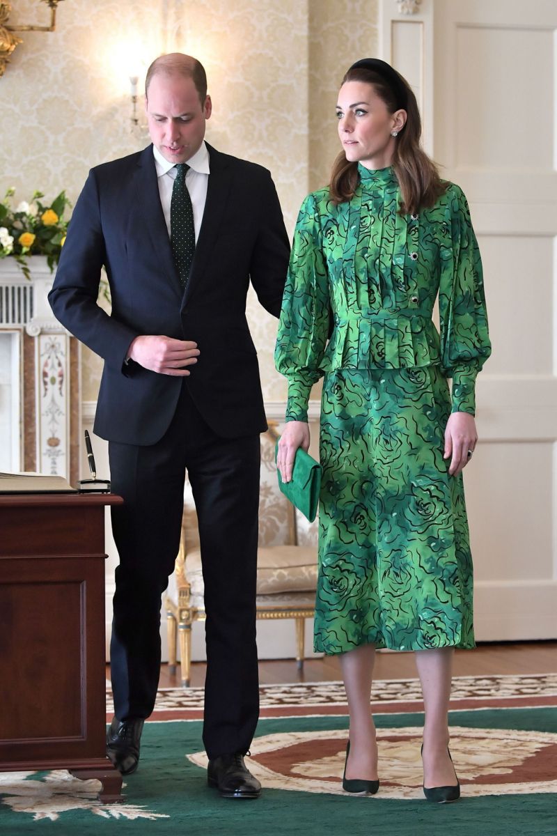 The Duke and Duchess of Cambridge arrive for a meeting with the president of Ireland at Áras an Uachtaráin in Dublin on Tuesday. (Samir Hussein via Getty Images)