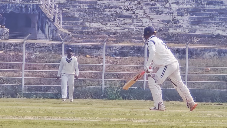 Cricket News:सदी का सूखा खत्म, बिहार ने रणजी ट्रॉफी का फाइनल 568 रन से जीता; प्लेट ग्रुप के खिताब पर कब्जा - Ranji Trophy Final Plate Group Winner Bihar Team Over Manipur In Patna Bihar News