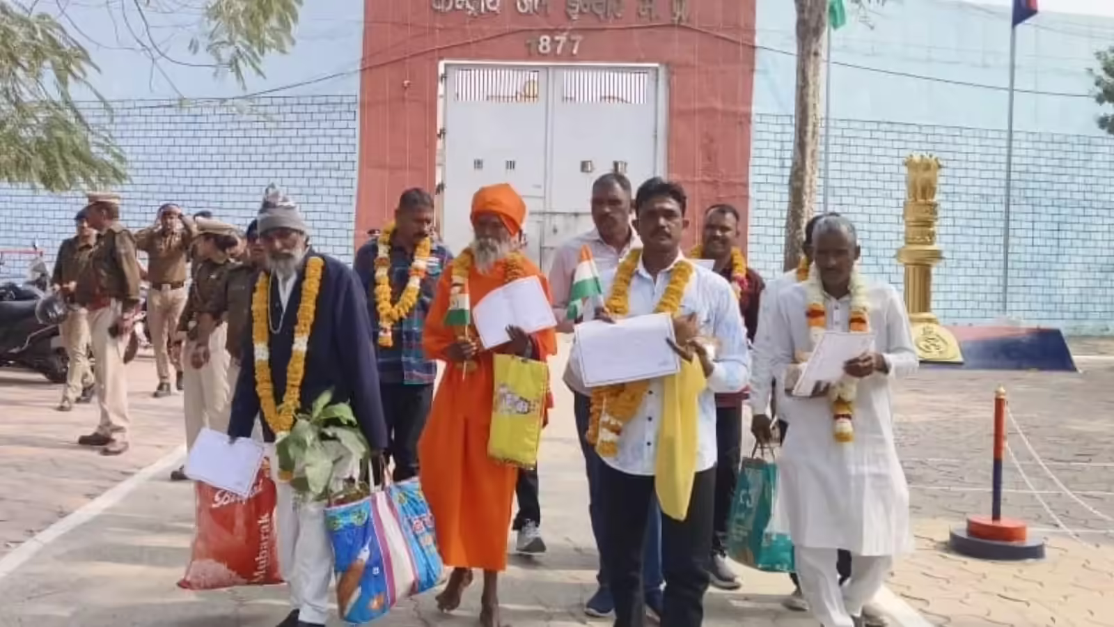 जेल गया था 'हत्यारा शंकर', बाहर निकला 'साधु शंकर गिरी', 15 साल की सजा ने बदल दी जीवन की राह - 'killer shankar' went to jail, 'sadhu shankar giri' came out, 15 years' sentence changed the course of his life