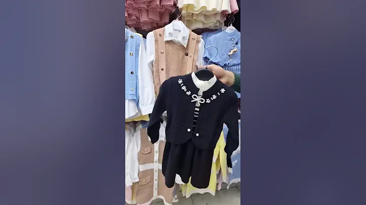 ملابس العيد باقل الاسعار داخل بزار أبو جليل الملابس 