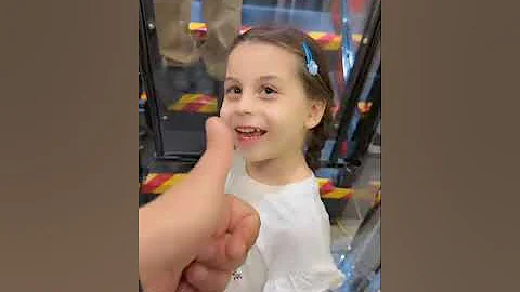 واخيرا لعب الأولاد بالملاهي  مع عمي وحماتي واجمل ملابس واوتفيت🎉✈️جربنا القطار مع ميرو  ريتشو وننوش