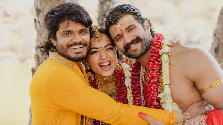 'फैंस भाभी बुलाते थे और मैं..', विरोश की शादी पर विजय के भाई ने किया मजेदार पोस्ट; रश्मिका को लेकर कही ये बात - Vijay Deverakonda Brother Anand Welcomes Sister In Law Rashmika Mandanna As Vadina Shares Photos From Wedding