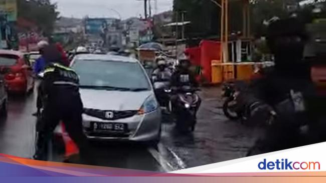 Mother wants to give birth to a one -way peak bogor, control policy
