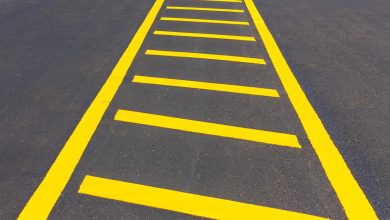Why yellow line on roads, subway platforms?