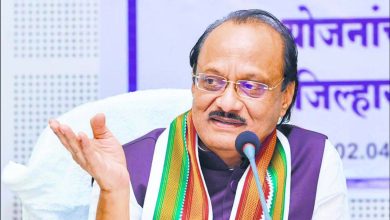 Dhananjay Munde skips the meetings of Ajit Pawar in Beed