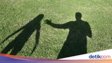 Middle -despaired man was arrested by police after a junior high school boy in Western Jakarta