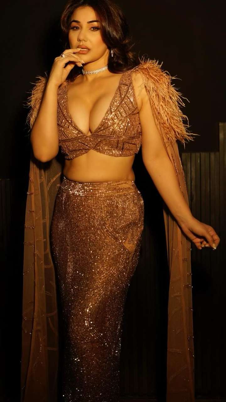 Hot+Sesi appearance will be available in the party, try Kangana’s Dressure