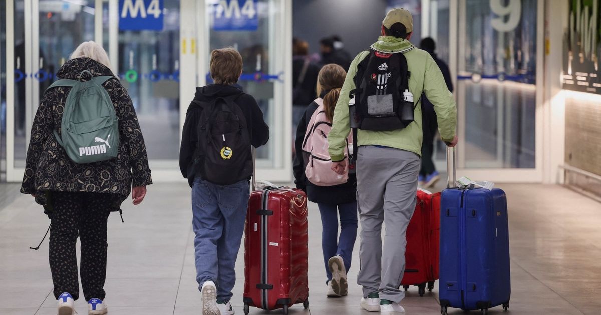 Travelers’ diarrhea .. Your guide for prevention and treatment of annoying pain