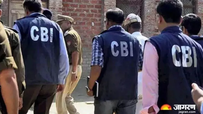 Two arrested, including CGST inspector on charges of bribery attacks in UP -CBI -attacks in UP Cause Panic CGST inspector and two others arrested for bribes