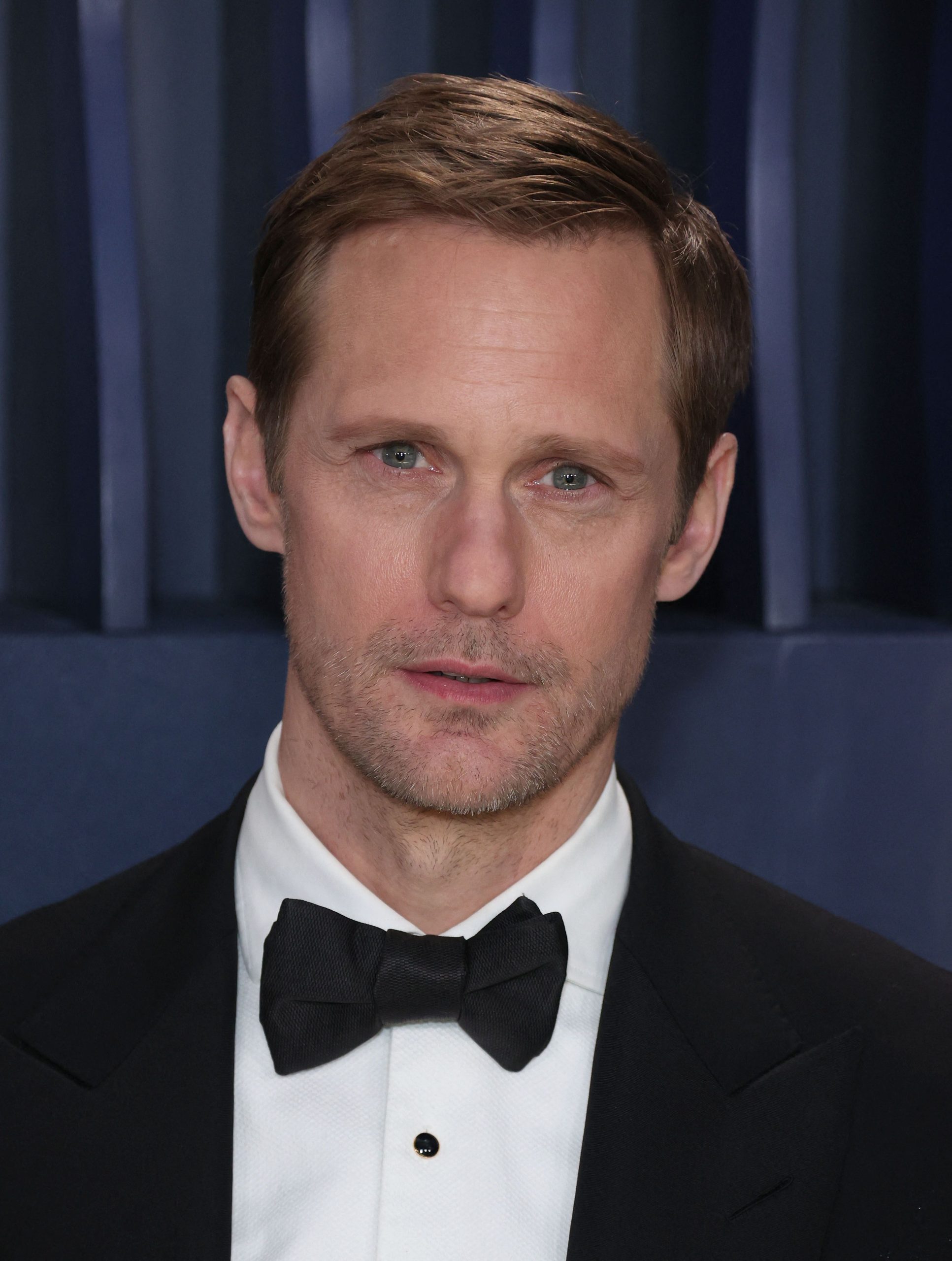 Apple TV+ Debuts Trailer for Alexander Skarsgård’s ‘Murderbot’ Sci-Fi Thriller – ryan