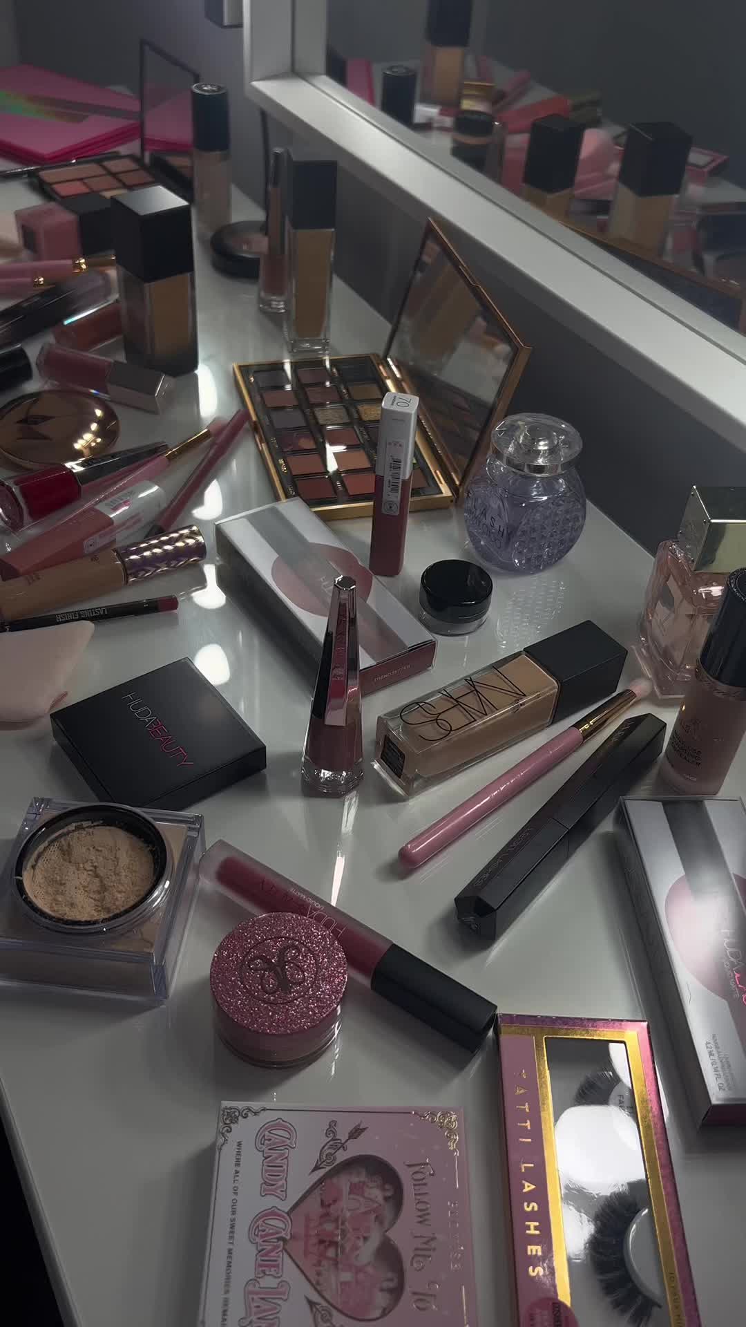 Every girls dream #makeupartist #mua #fyp #aesthetic #luxurymakeup #beautytok… – ryan