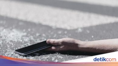 Motorcycles in Bogor were seriously injured after beating the road divider
