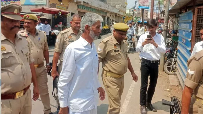 SAMBHAL NEWS: Zafar Ali’s appearance in court in Jama Masjid Railing Controversy, Strict Security Arrangements -JAMA Masjid Railing -Controversion Jafar Ali appears in court in Sambhal