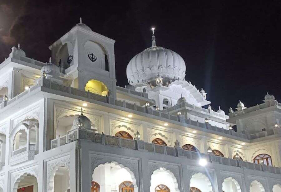 This historical Gurudwara of Jaipur is an integral part of Sikh history, knows the wonderful stories associated with it in the video