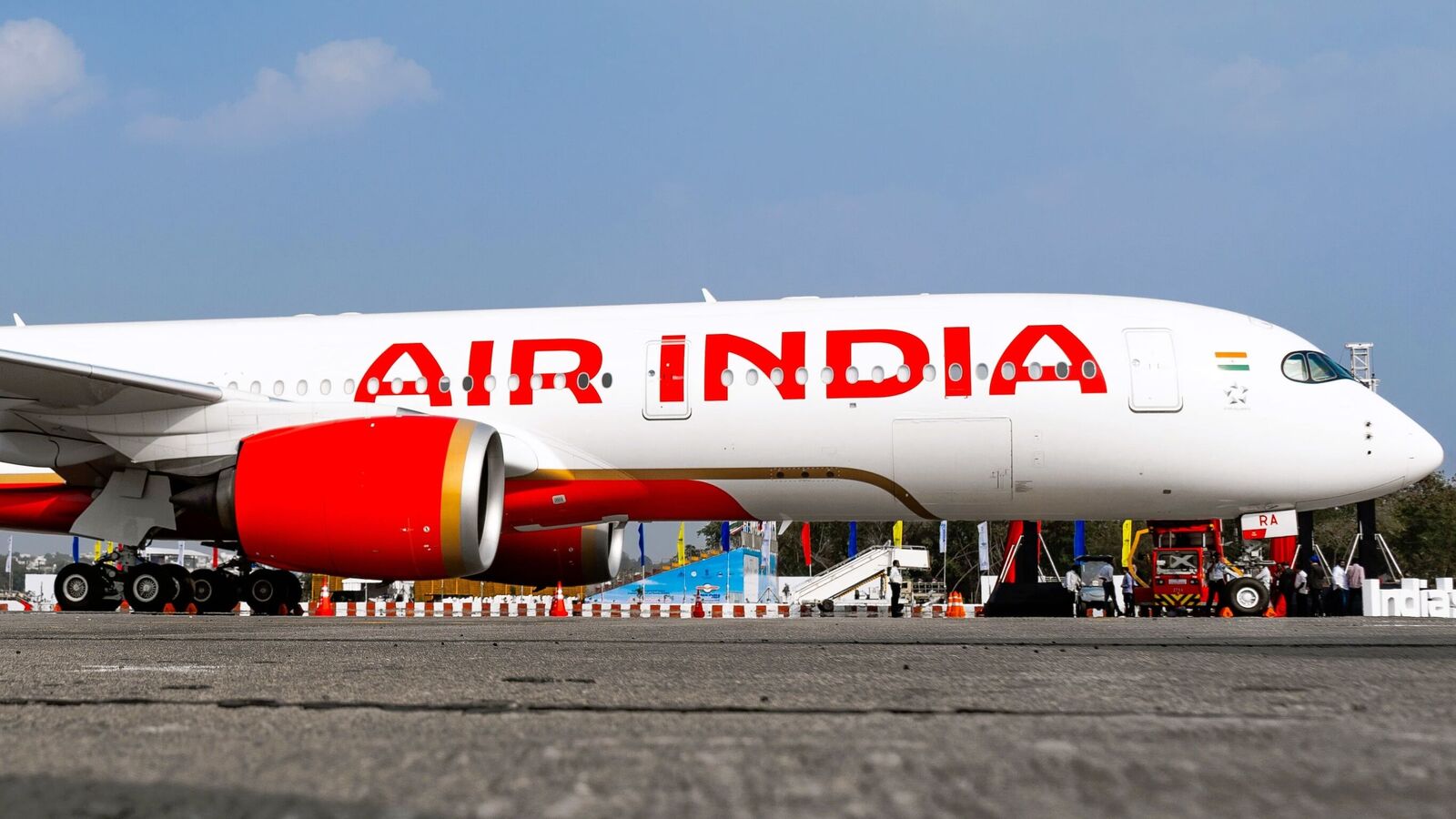 Air India announces two additional flights from Srinagar to Delhi, Mumbai, on April 23, amid Pahalgam terror attack | Today news