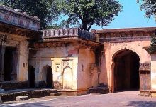 Such a horrible fort of Rajasthan comes out where the head comes out at night, the British soldier, the video is jailed, otherwise it is not sure