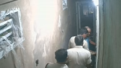 Advocates beaten by advocates in the court premises