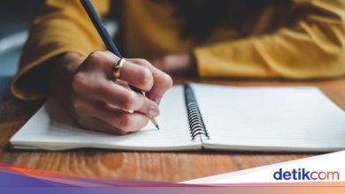 West Java Disdik in Viral High School students has assigned images of reproductive instruments