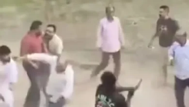 In Una, the person who was attacked with swords and poles, people kept watching glasses instead of help; Video viral on social media – Person has been attacked with swords and sticks in UNA instead of helping people watch on social media video -viral
