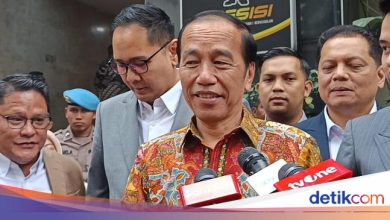 Jokowi invited the digital forensic test the authenticity of his diploma