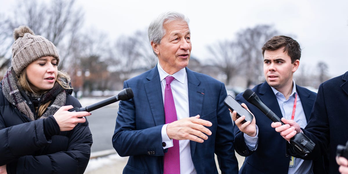 jamie-dimon-warns-stagflation-is-quiet-a-possibility-for-the-us-financial-system