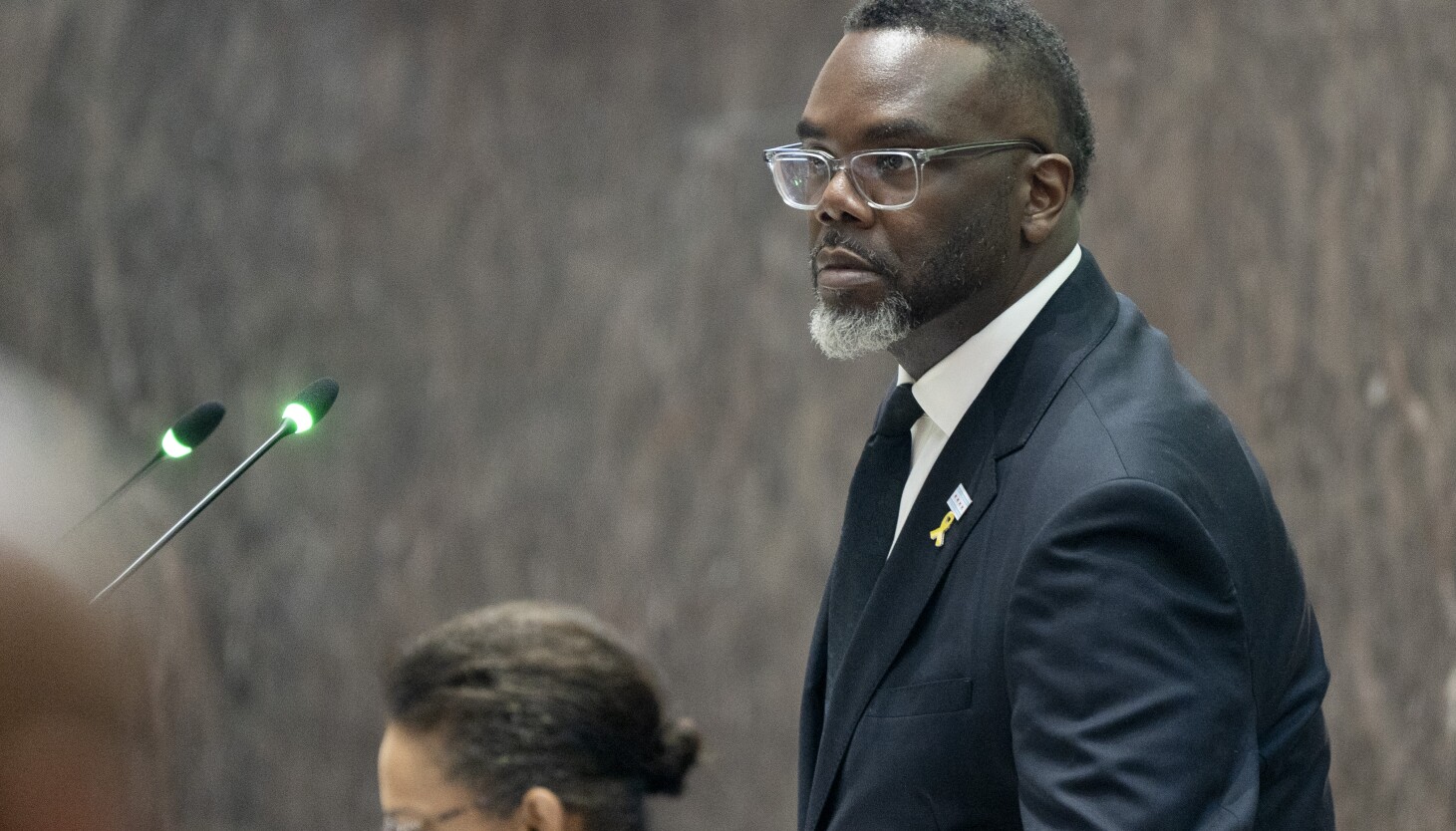 wall-avenue-ratting-agency-revises-city-hall’s-monetary-outlook-to-‘detrimental’