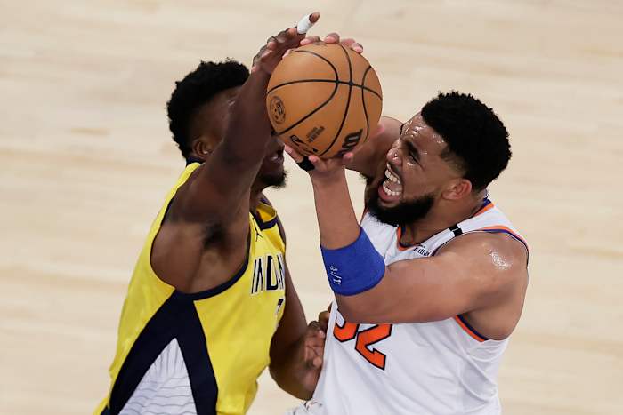 packs-try-to-take-advantge-of-advantge-of-advance-knics-and-advanals-to-nba-finals