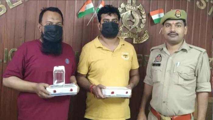 A large gang exposed in Ghaziabad, two evil policemen; Very deep secrets were opened in interrogation – two crimes of gang that arrested 25 thousand false insurance policies from 12 insurance companies