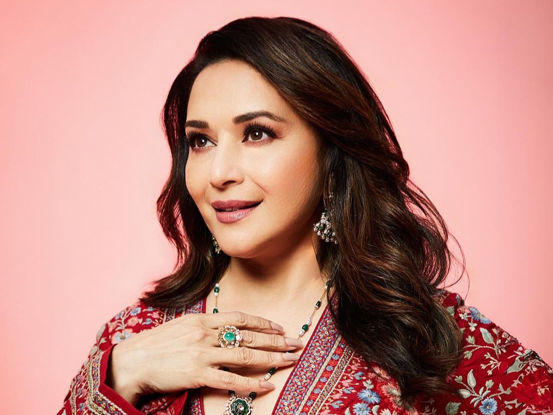 Madhuri Dixit’s beautiful Desi look