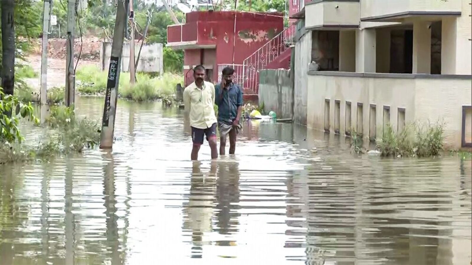 Bengaluru -Rain: Garden City -Witnesses Severe Reconciliation, Floods in Residential Areas | Watch | Today news