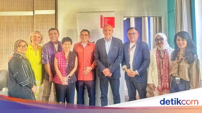 Fadli Zon encourages cultural diplomacy by films in Venice 2025