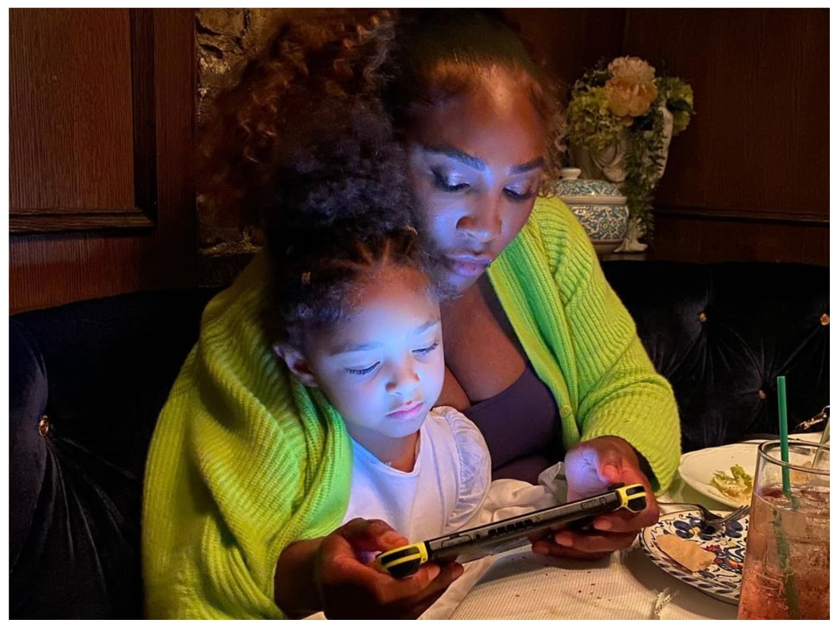 Serena Williams’ daughter loves her mother’s hairstyle, hair in her hair wears an eye on her hair