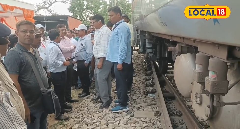 Railways now know this information from the coach, great success in macaw