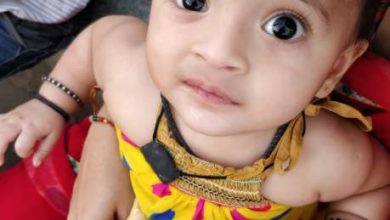 Why do children apply black vaccines?
