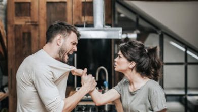 9 Disadvantages of attachment in love