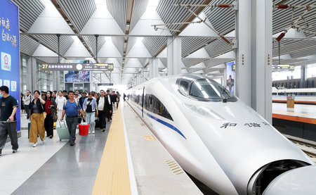 Number of people traveling more than 22 billion in China