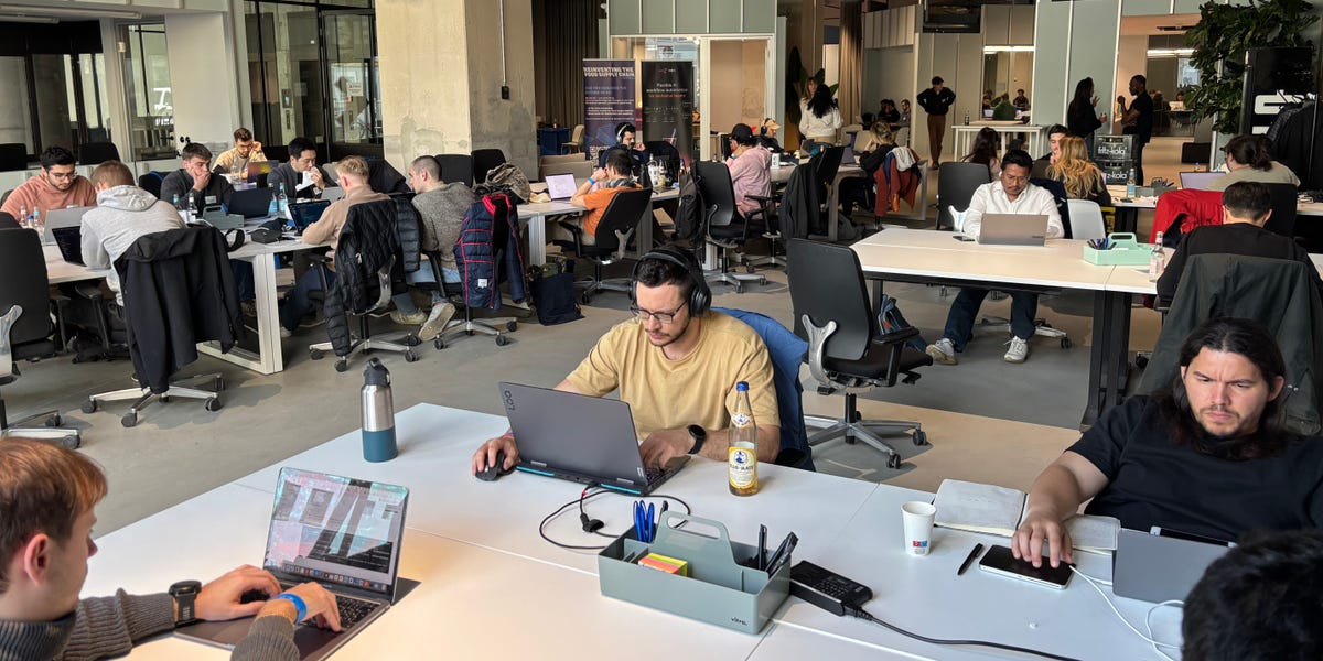 Starttubs are touring to hackathons to snap up top he talent – ryan