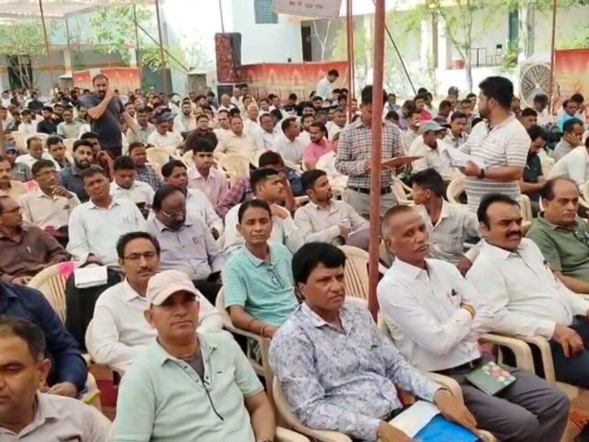Voting Parties Depart to Panchayat by -Election, Learn 150 Security Persons Posted at 98 huts in video